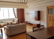 Satılır 4 otaqlı 155 m2 yeni tikili Nərimanov heykəli