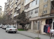 Satılır 3 otaqlı 85 m2 köhnə tikili İnşaatçılar m.