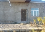 Satılır 3 otaqlı 100 m2 həyət evi Quba