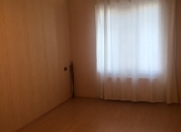 Satılır 4 otaqlı 110 m2 köhnə tikili Sərhədçi İdman kompleksi