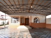 Satılır 4 otaqlı 150 m2 həyət evi Ramana