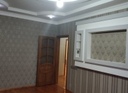 İcarəyə verilir 2 otaqlı 60 m2 köhnə tikili Y.Günəşli