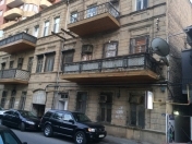 Satılır 2 otaqlı 45 m2 köhnə tikili Təzə bazar