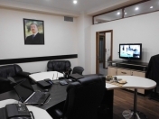 İcarəyə verilir 7 otaqlı 220 m2 ofis Memar Əcəmi m.