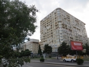 Satılır 3 otaqlı 160 m2 yeni tikili Bakı Dövlət Universiteti