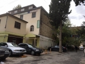 Satılır 1 otaqlı 1000 m2 obyekt İnşaatçılar m.