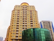 Satılır 6 otaqlı 330 m2 yeni tikili 28 May m.