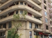 Satılır 5 otaqlı 240 m2 yeni tikili 28 May m.