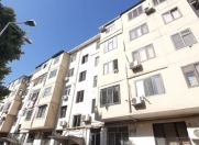 Satılır 2 otaqlı 58 m2 köhnə tikili Azadlıq prospekti m.