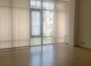 İcarəyə verilir 5 otaqlı 160 m2 ofis Qara Qarayev m.