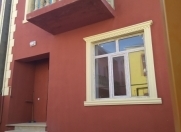 Satılır 4 otaqlı 130 m2 həyət evi Xırdalan