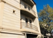 Satılır 5 otaqlı 162 m2 həyət evi Zərifə Əliyeva adına park