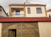 Satılır 8 otaqlı 290 m2 villa Qaraçuxur
