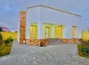 Satılır 4 otaqlı 130 m2 bağ evi Mərdəkan
