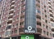 Satılır 3 otaqlı 150 m2 yeni tikili Azadlıq prospekti m.