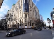 İcarəyə verilir 1 otaqlı 500 m2 obyekt Nizami m.