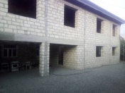 Satılır 8 otaqlı 300 m2 villa Şəmkir