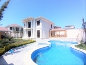 Satılır 5 otaqlı 260 m2 bağ evi Mərdəkan