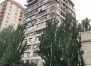 Satılır 3 otaqlı 82 m2 köhnə tikili 7 mkr