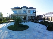 Satılır 6 otaqlı 340 m2 bağ evi Mərdəkan