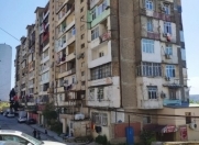 Satılır 2 otaqlı 70 m2 köhnə tikili Y.Günəşli