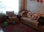 Satılır 3 otaqlı 60 m2 köhnə tikili Y.Günəşli