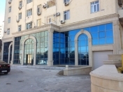 Satılır 5 otaqlı 1800 m2 obyekt Əhmədli m.