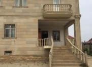 İcarəyə verilir 5 otaqlı 400 m2 həyət evi Mərdəkan