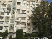 Satılır 2 otaqlı 55 m2 köhnə tikili İnşaatçılar m.