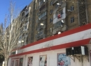 İcarəyə verilir 5 otaqlı 120 m2 köhnə tikili Elmlər Akademiyası m.