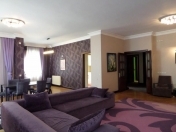 Satılır 5 otaqlı 250 m2 yeni tikili Nərimanov heykəli