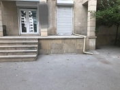 Satılır 2 otaqlı 72 m2 ofis Elmlər Akademiyası m.