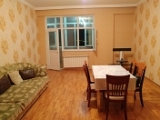 İcarəyə verilir 3 otaqlı 120 m2 yeni tikili Azadlıq prospekti m.