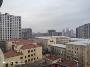 İcarəyə verilir 5 otaqlı 400 m2 yeni tikili 28 May m.