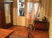 Satılır 3 otaqlı 62 m2 köhnə tikili Yasamal r.