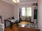Satılır 3 otaqlı 85 m2 köhnə tikili Yeni Yasamal