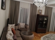 Satılır 5 otaqlı 126 m2 köhnə tikili Binəqədi r.