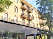 Satılır 2 otaqlı 65 m2 köhnə tikili Elmlər Akademiyası m.