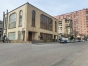 Satılır 2 otaqlı 1500 m2 obyekt İnşaatçılar m.