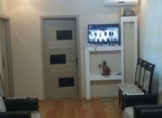 Satılır 2 otaqlı 50 m2 köhnə tikili Memar Əcəmi m.