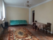 İcarəyə verilir 3 otaqlı 120 m2 həyət evi Heydər Məscidi