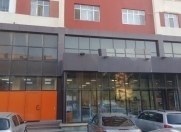 Satılır 3 otaqlı 950 m2 obyekt Qara Qarayev m.