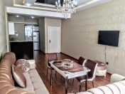 İcarəyə verilir 3 otaqlı 100 m2 yeni tikili Qara Qarayev m.