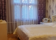 Satılır 3 otaqlı 90 m2 köhnə tikili İnşaatçılar m.