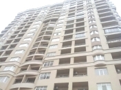Satılır 3 otaqlı 135 m2 yeni tikili Memar Əcəmi m.