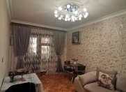 Satılır 3 otaqlı 90 m2 köhnə tikili Yeni Yasamal