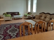 İcarəyə verilir 3 otaqlı 105 m2 köhnə tikili Fəvvarələr meydanı