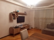 Satılır 3 otaqlı 65 m2 köhnə tikili İnşaatçılar m.