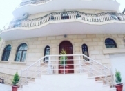 İcarəyə verilir 8 otaqlı 600 m2 yeni tikili Ayna Sultanova heykəli