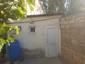 Satılır 1 otaqlı 24 m2 həyət evi Yeni Yasamal
